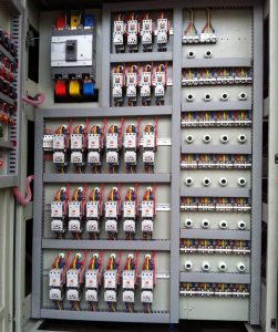 mua tủ điều khiển ở đâu tốt