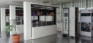 tủ tụ bù hạ thế