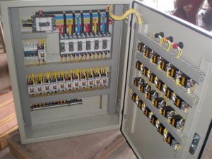tủ điện điều khiển PLC