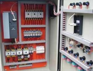 Tủ điện điều khiển động cơ bằng biến tần